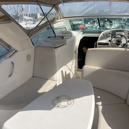 船上ホテル Sea Bloom Ii - Night In A Fancy Speedboat *
